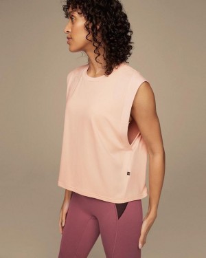 Rose Women On Focus Crop Tank | ZA_ON8634