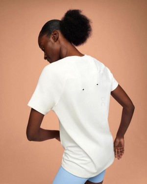 White Women On Focus-T T-shirts | ZA_ON8460